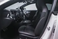 Mercedes-Benz CLA 200 din 2024 cu 12.726 km - oferta MER170291 - foto 5