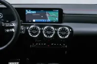 Mercedes-Benz CLA 200 din 2024 cu 12.726 km - oferta MER170291 - foto 7