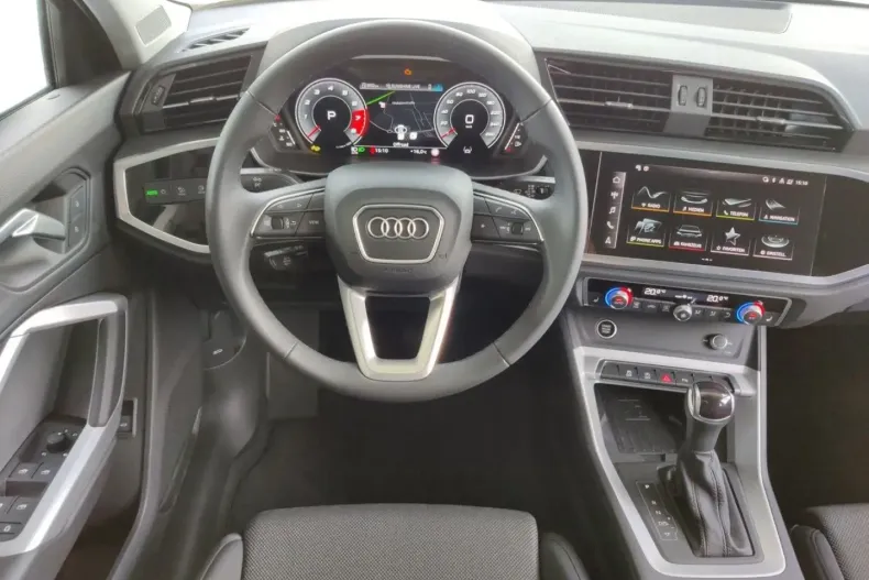 Audi Q3 din 2024 cu 9.600 km - oferta AUD170295 - foto 5