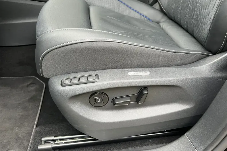 Volkswagen Tiguan din 2025 cu 9.407 km - oferta VOL170299 - foto 10