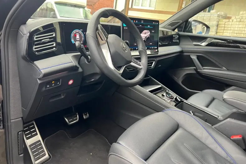 Volkswagen Tiguan din 2025 cu 9.407 km - oferta VOL170299 - foto 12