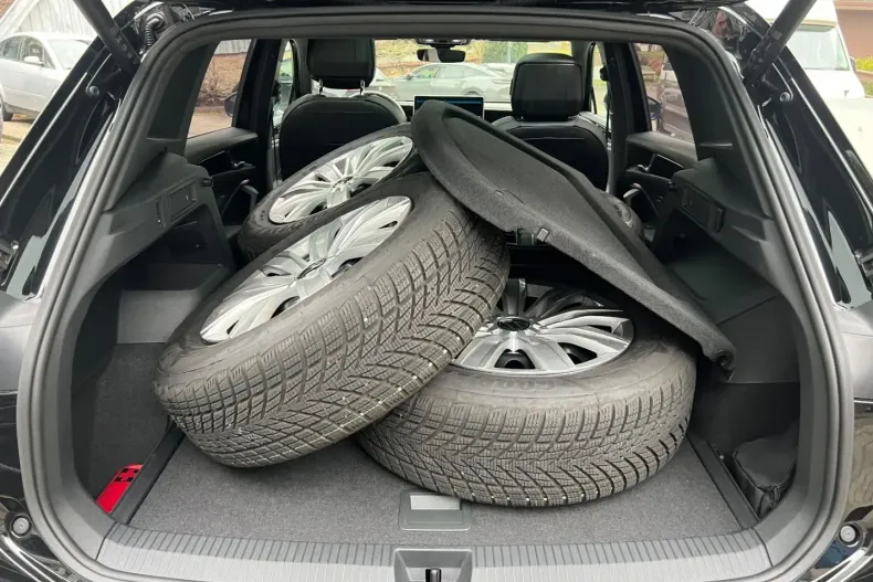 Volkswagen Tiguan din 2025 cu 9.407 km - oferta VOL170299 - foto 18