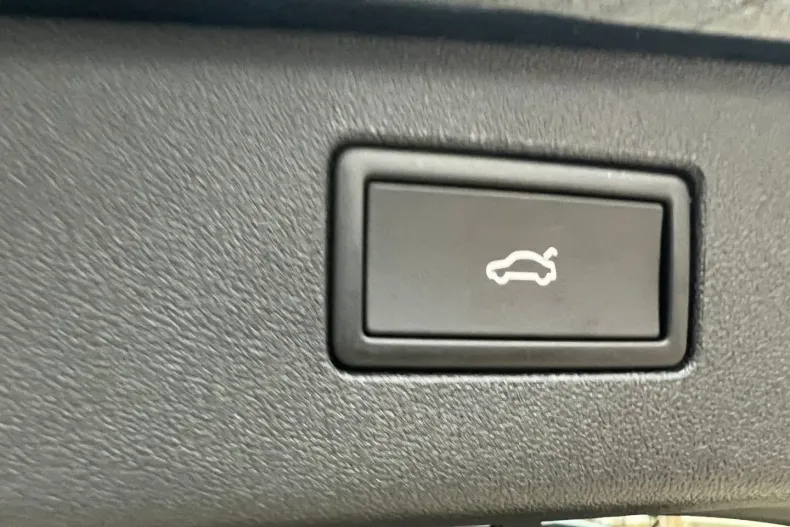 Volkswagen Tiguan din 2025 cu 9.407 km - oferta VOL170299 - foto 21