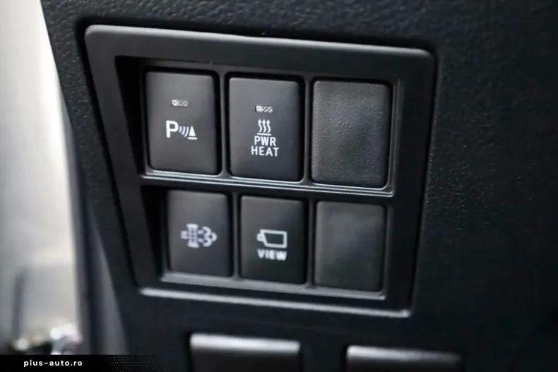 Toyota Hilux din 2024 cu 7.500 km - oferta TOY170300 - foto 21