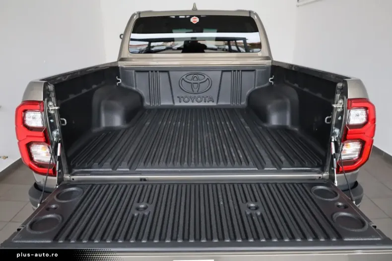 Toyota Hilux din 2024 cu 7.500 km - oferta TOY170300 - foto 27