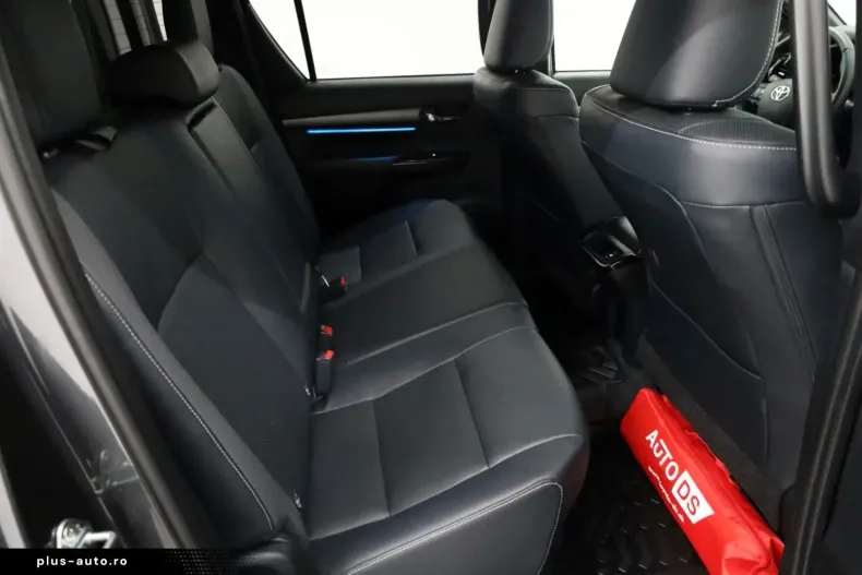Toyota Hilux din 2023 cu 5.985 km - oferta TOY170301 - foto 7