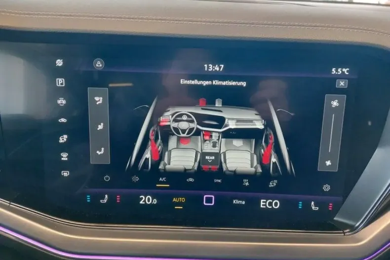 Volkswagen Touareg din 2025 cu 8.050 km - oferta VOL170304 - foto 18