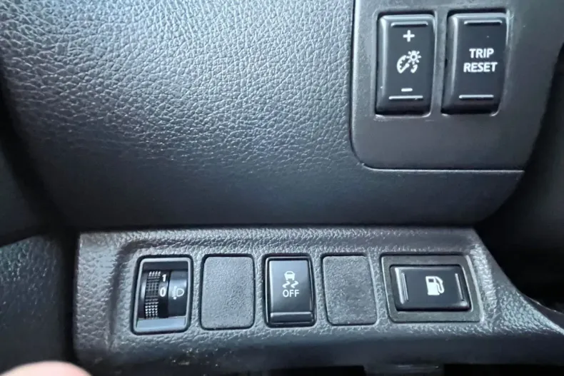 Nissan Navara din 2022 cu 48.000 km - oferta NIS170305 - foto 14