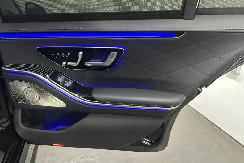 Mercedes-Benz S 63 AMG din 2024 cu 20.900 km - oferta MER170323 - foto 23