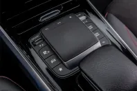 Mercedes-Benz GLB 200 din 2022 cu 49.000 km - oferta MER170331 - foto 21