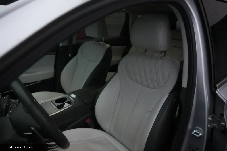 Hyundai SANTA FE din 2023 cu 43.200 km - oferta HYU170334 - foto 10