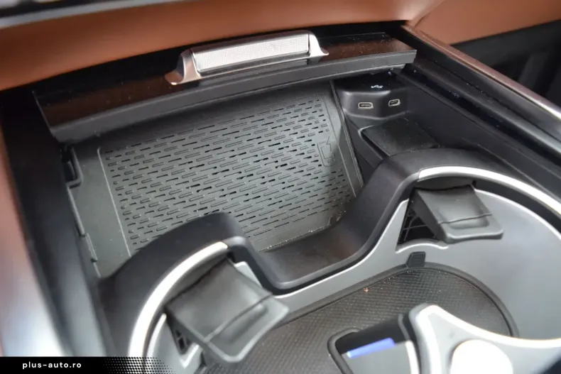 Mercedes-Benz G 63 AMG din 2025 cu 9.500 km - oferta MER170335 - foto 25