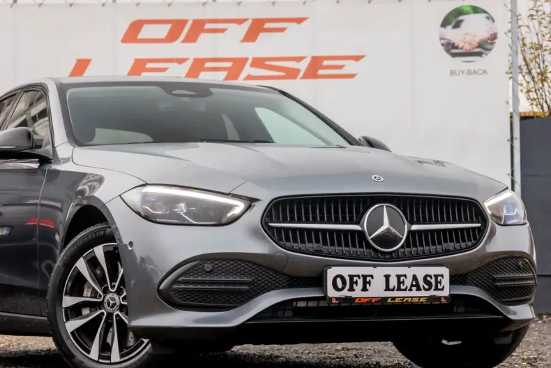 Mercedes-Benz C 300 din 2022 cu 88.000 km - oferta MER170337 - foto 13