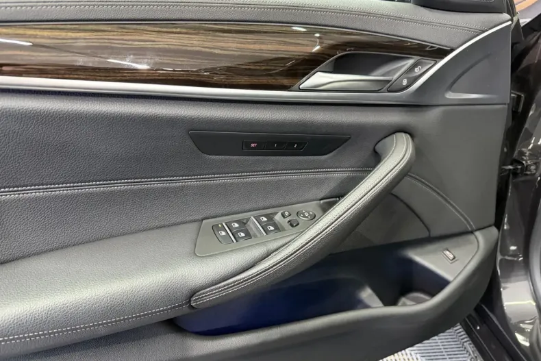 BMW 530 din 2021 cu 58.399 km - oferta BMW170339 - foto 23