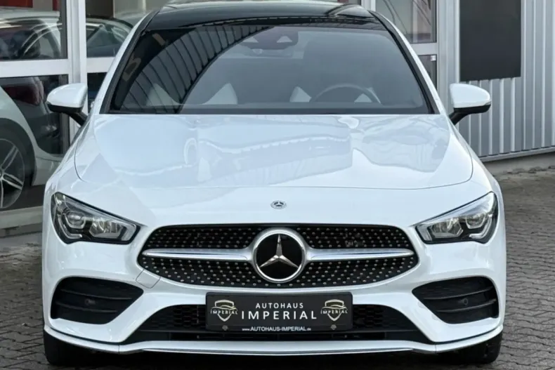 Mercedes-Benz CLA 250 din 2022 cu 26.360 km - oferta MER170342 - foto 2
