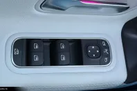 Mercedes-Benz CLA 250 din 2022 cu 26.360 km - oferta MER170342 - foto 23