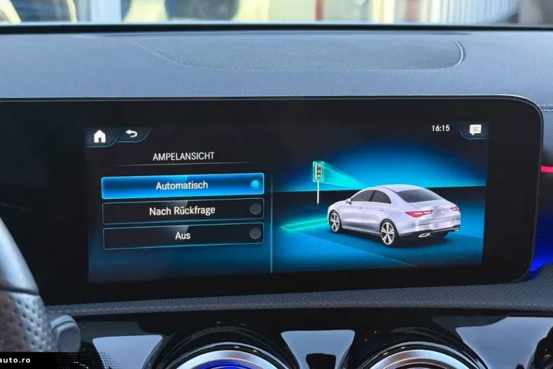 Mercedes-Benz CLA 250 din 2022 cu 26.360 km - oferta MER170342 - foto 29