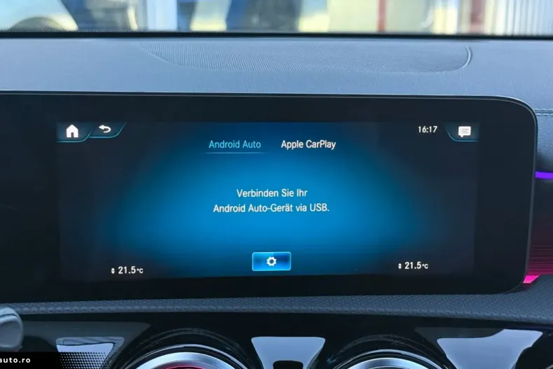 Mercedes-Benz CLA 250 din 2022 cu 26.360 km - oferta MER170342 - foto 34