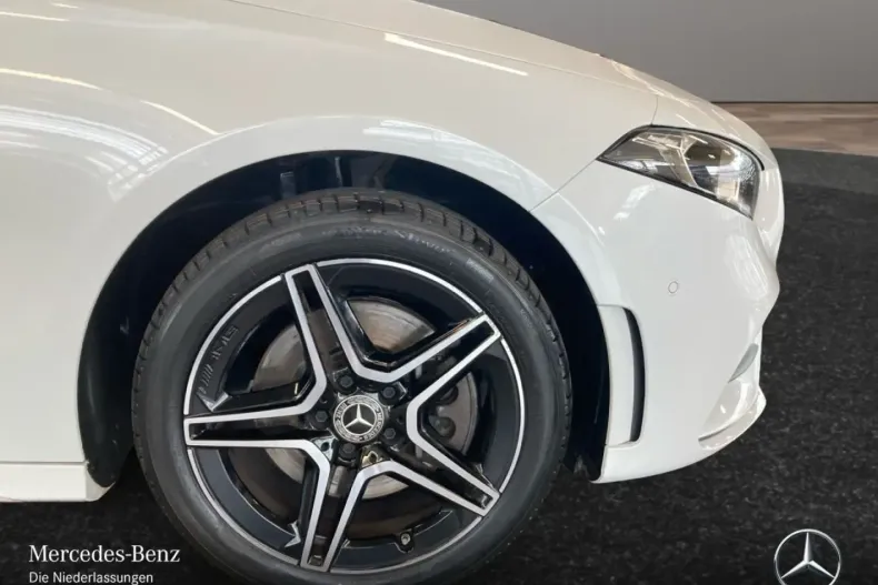 Mercedes-Benz A 250 din 2022 cu 37.098 km - oferta MER170343 - foto 4