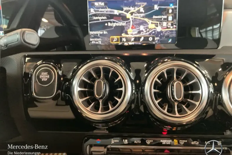 Mercedes-Benz A 250 din 2022 cu 37.098 km - oferta MER170343 - foto 13