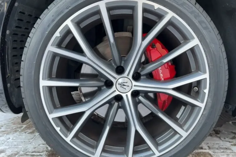 Maserati Grecale din 2022 cu 51.357 km - oferta MAS170345 - foto 7