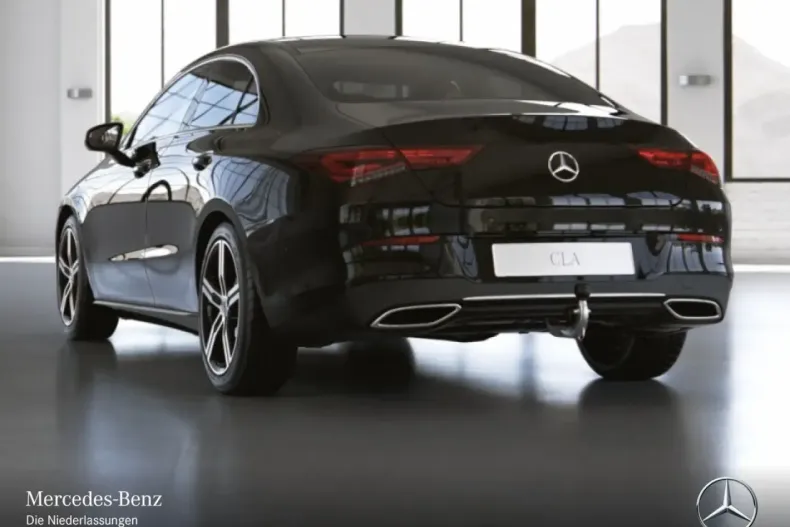 Mercedes-Benz CLA 200 din 2023 cu 57.761 km - oferta MER170349 - foto 23