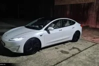Tesla Model 3 din 2024 cu 23.500 km - oferta TES170356 - foto 9