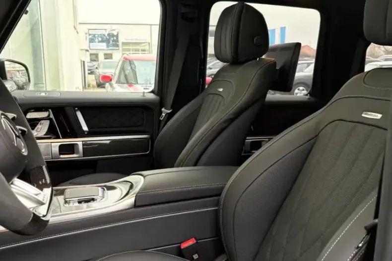 Mercedes-Benz G 63 AMG din 2025 cu 5 km - oferta MER170359 - foto 12