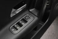 Mercedes-Benz CLA 180 din 2024 cu 22.361 km - oferta MER170360 - foto 13