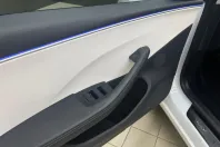 Tesla Model 3 din 2023 cu 18.124 km - oferta TES170361 - foto 21