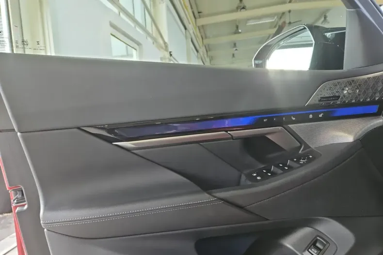 BMW M5 din 2025 cu 18.987 km - oferta BMW170362 - foto 17