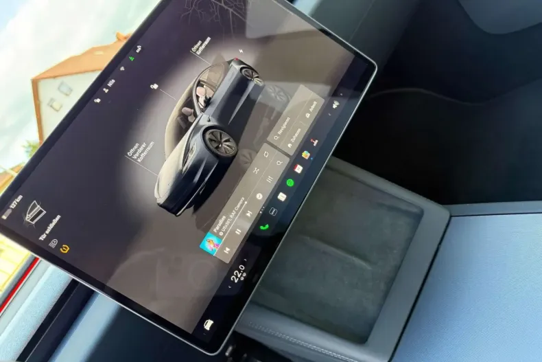 Tesla Model 3 din 2024 cu 50.000 km - oferta TES170363 - foto 9