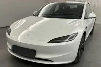 Tesla Model 3 din 2023 cu 44.600 km - oferta TES170364 - foto 1