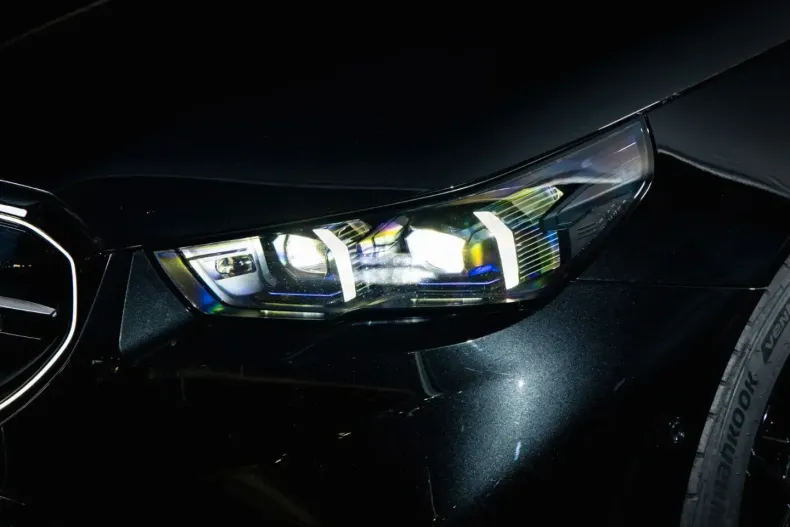 BMW M5 din 2025 cu 16.500 km - oferta BMW170365 - foto 4