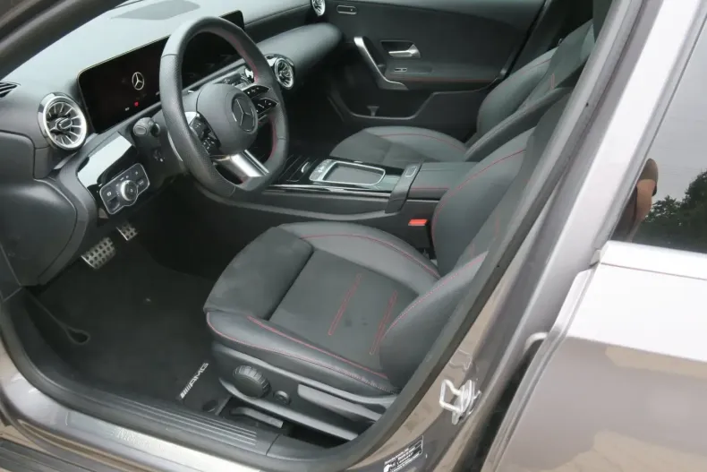 Mercedes-Benz A 180 din 2024 cu 19.971 km - oferta MER170367 - foto 8