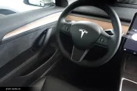 Tesla Model 3 din 2022 cu 6.569 km - oferta TES170370 - foto 9