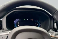 Volvo XC60 din 2024 cu 7.179 km - oferta VOL170371 - foto 13