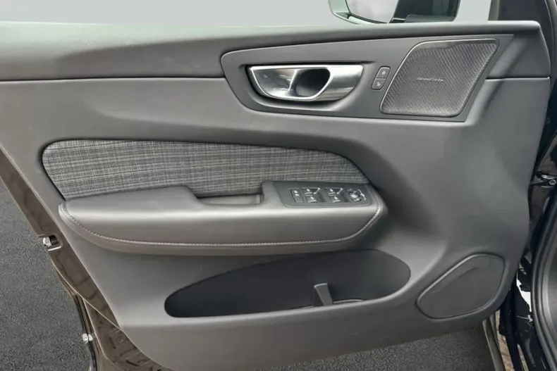 Volvo XC60 din 2024 cu 7.179 km - oferta VOL170371 - foto 15