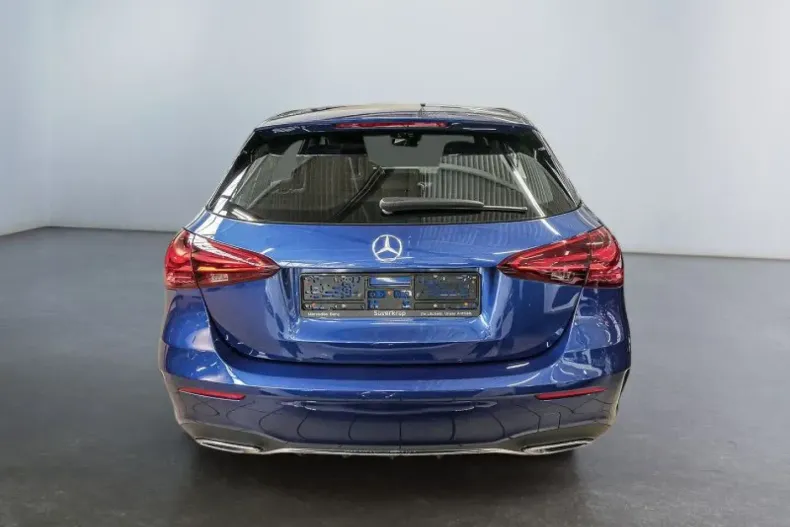 Mercedes-Benz A 180 din 2024 cu 10.435 km - oferta MER170374 - foto 5