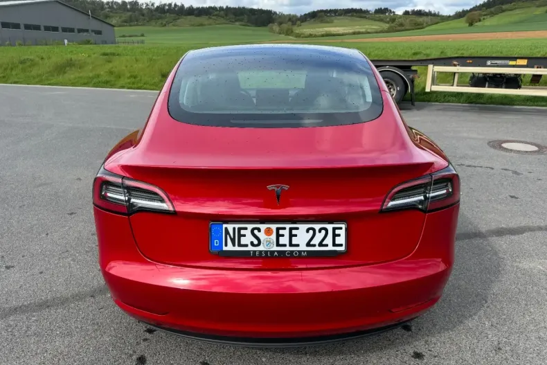 Tesla Model 3 din 2022 cu 13.475 km - oferta TES170376 - foto 6
