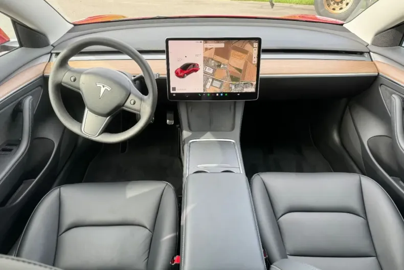 Tesla Model 3 din 2022 cu 13.475 km - oferta TES170376 - foto 10