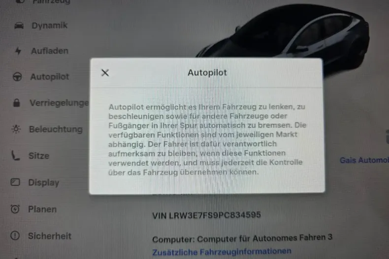 Tesla Model 3 din 2023 cu 28.114 km - oferta TES170378 - foto 33