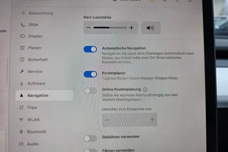 Tesla Model 3 din 2023 cu 28.114 km - oferta TES170378 - foto 34