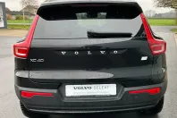 Volvo XC40 din 2022 cu 37.235 km - oferta VOL170379 - foto 5