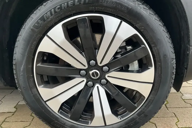 Volvo XC40 din 2022 cu 37.235 km - oferta VOL170379 - foto 12