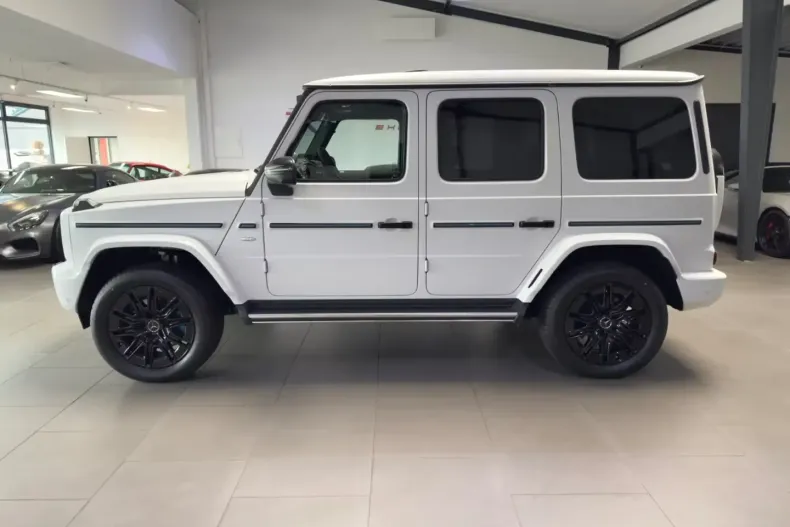 Mercedes-Benz G 580 din 2025 cu 10 km - oferta MER170380 - foto 2