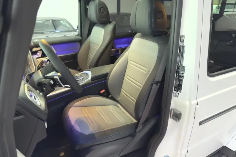 Mercedes-Benz G 580 din 2025 cu 10 km - oferta MER170380 - foto 25