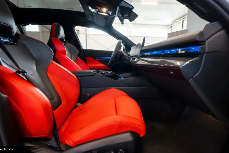 BMW M5 din 2025 cu 6.100 km - oferta BMW170383 - foto 13