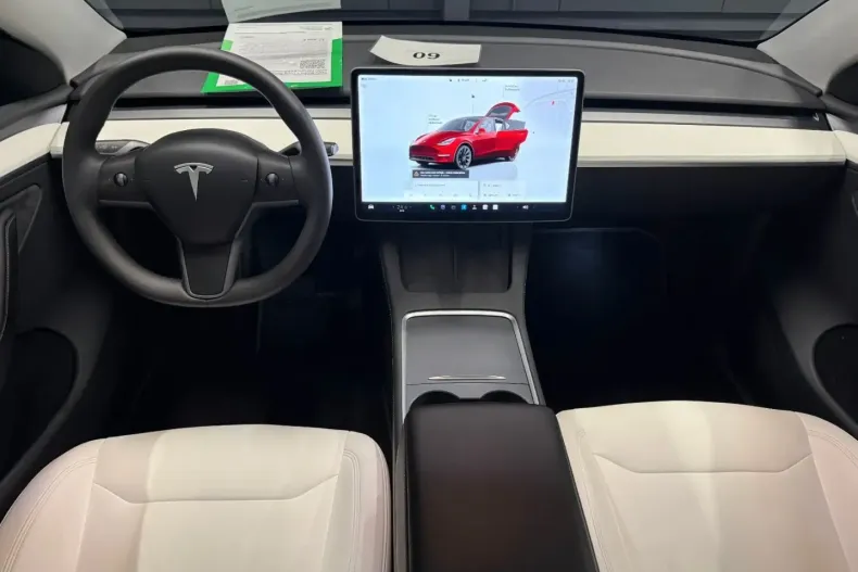 Tesla Model Y din 2023 cu 63.000 km - oferta TES170384 - foto 13