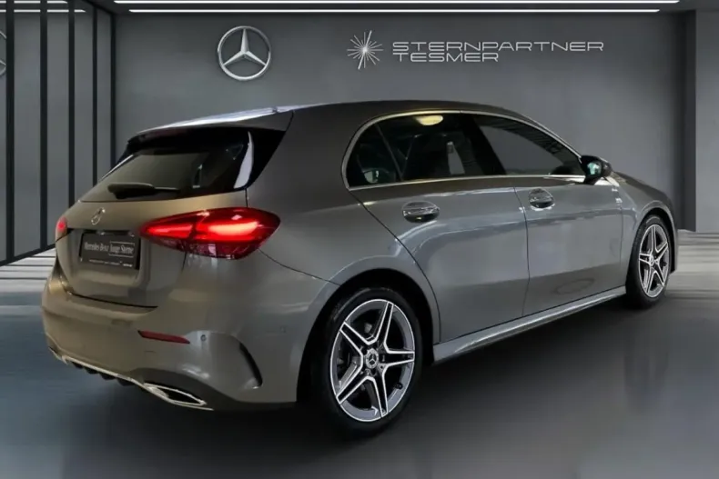 Mercedes-Benz A 200 din 2024 cu 12.167 km - oferta MER170385 - foto 12